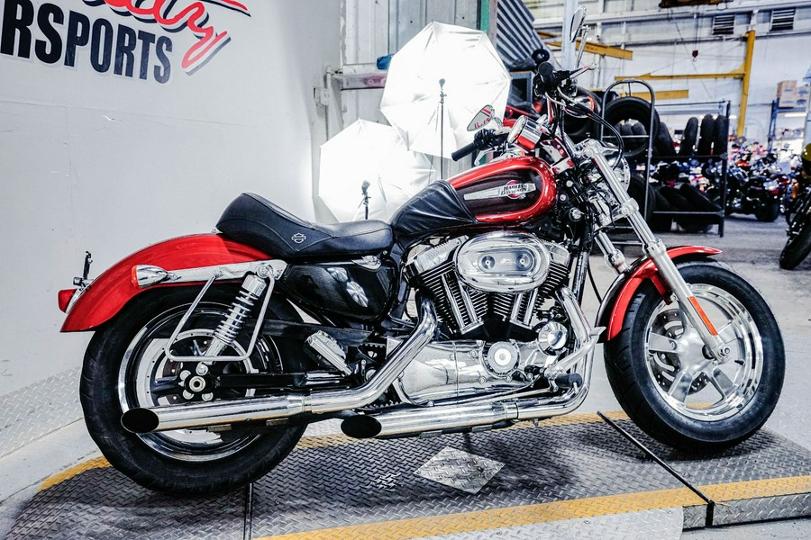 2013 Harley-Davidson Sportster® 1200 Custom