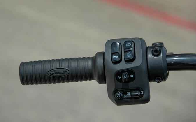 2025 Indian Super Chief Dark Horse Moss Green