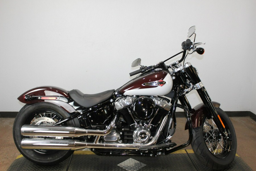 Harley-Davidson® Softail Slim® 2021 FLSL 025479A MIDNT CRIM/ STONE WASH WH P