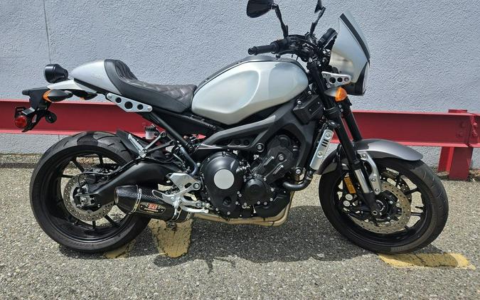 2016 Yamaha XSR900™