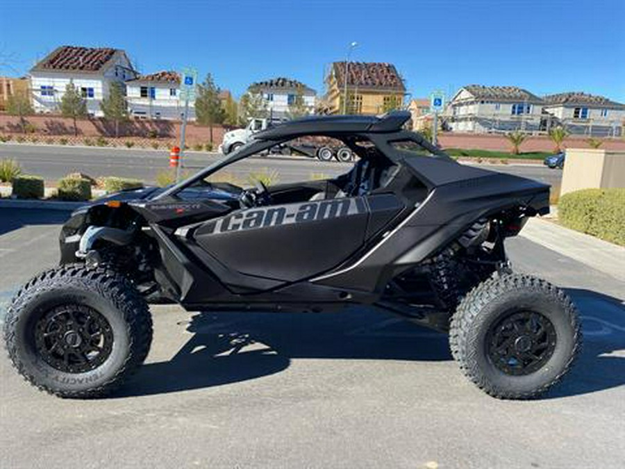 2024 Can-Am Maverick R X RS with Smart-Shox