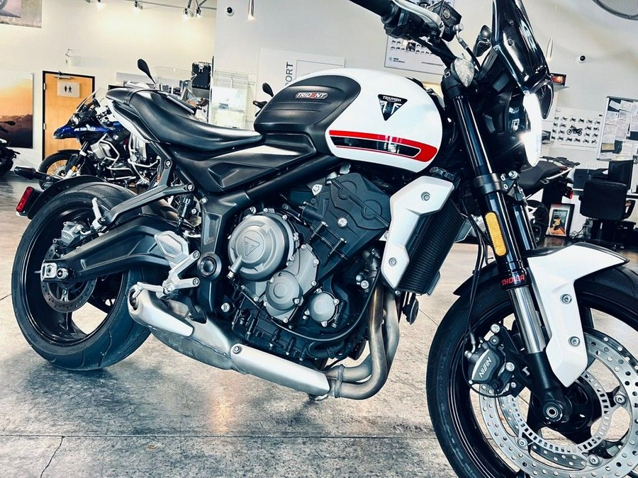 2022 Triumph Trident 660 Crystal White