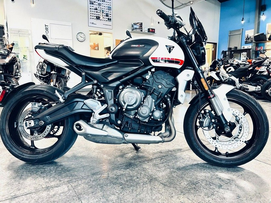 2022 Triumph Trident 660 Crystal White