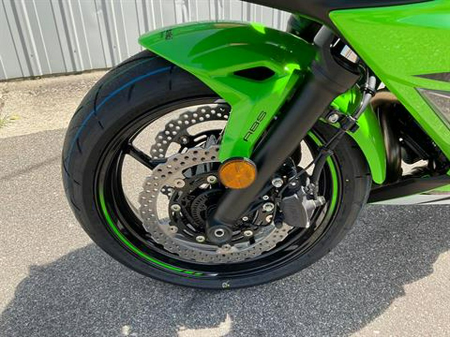 2025 Kawasaki Ninja 650 KRT Edition ABS