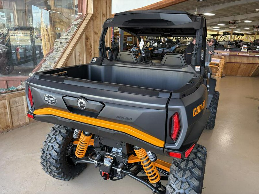 2026 Can-Am® Commander XT-P 1000R
