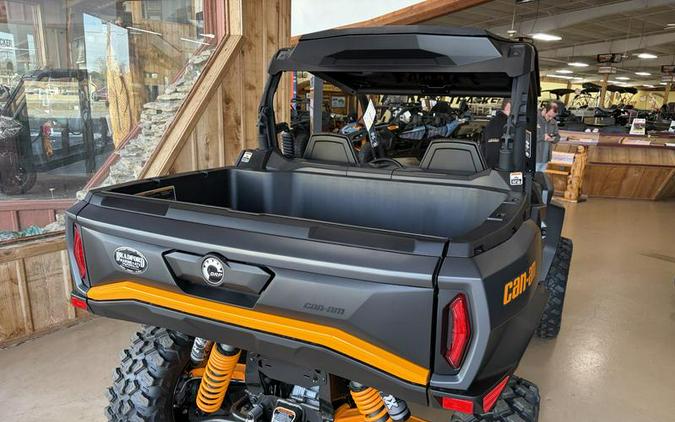 2026 Can-Am® Commander XT-P 1000R