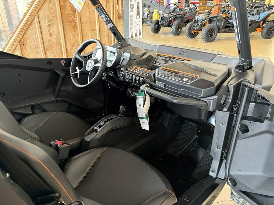 2026 Can-Am® Commander XT-P 1000R