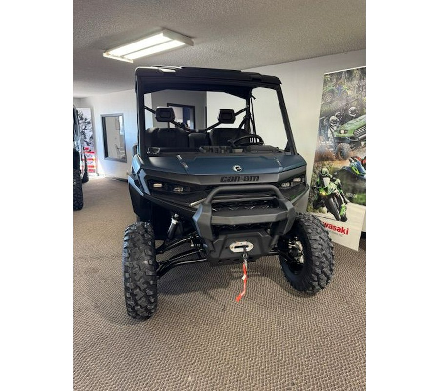 2026 Can-Am Defender XT HD11