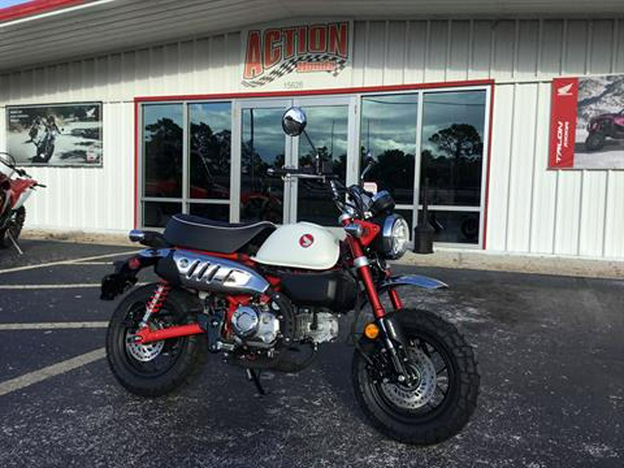 2025 Honda Monkey ABS