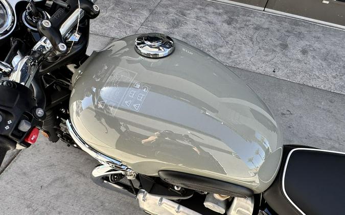 2026 Triumph Bonneville T120 Stone grey