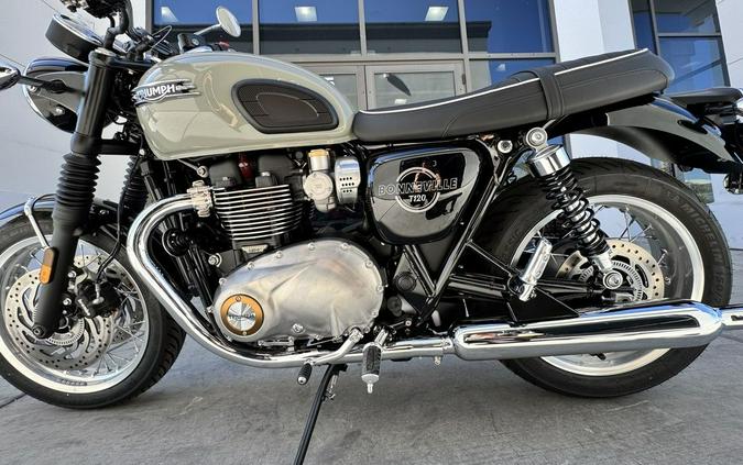 2026 Triumph Bonneville T120 Stone grey