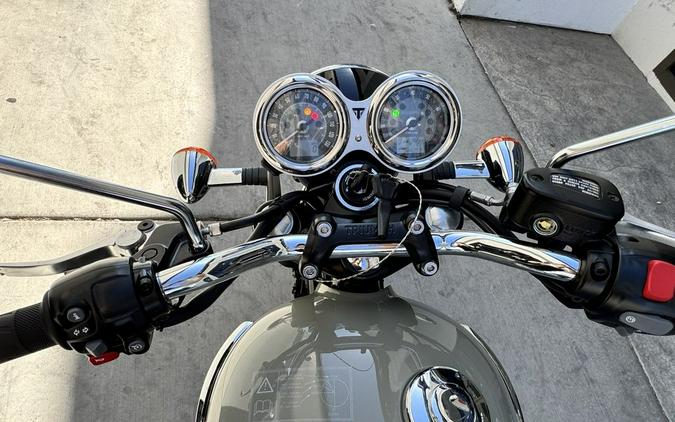 2026 Triumph Bonneville T120 Stone grey