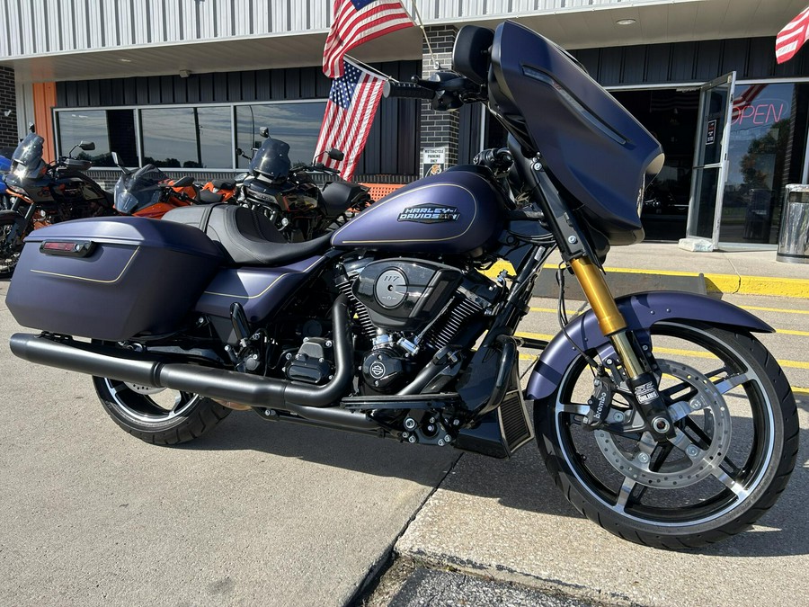 FLHX 2025 Street Glide™