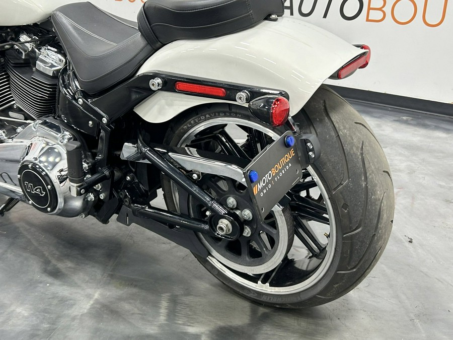 2019 HARLEY DAVIDSON BREAKOUT