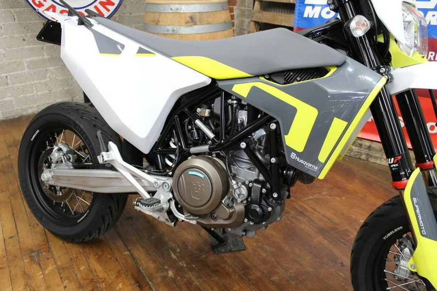 2022 Husqvarna® 701 Supermoto