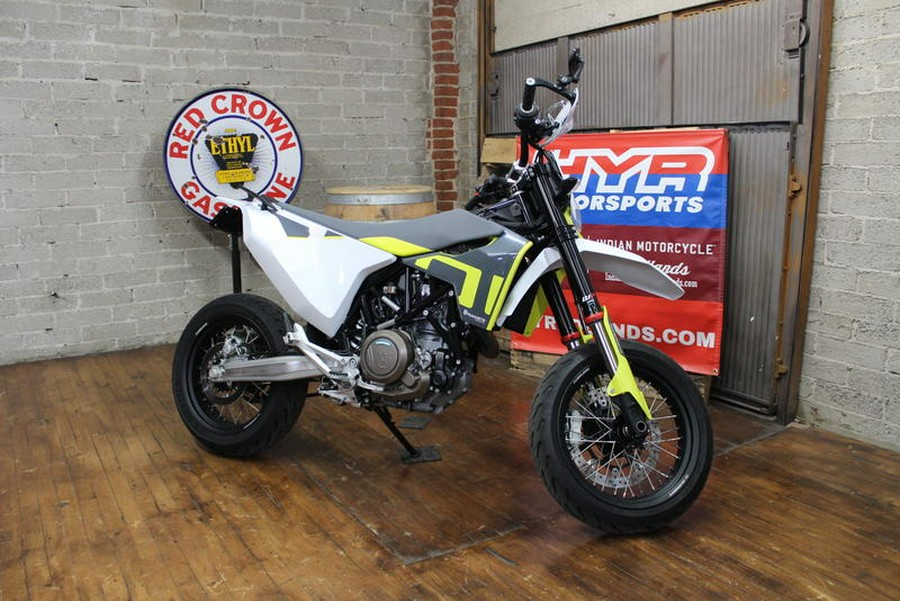 2022 Husqvarna® 701 Supermoto