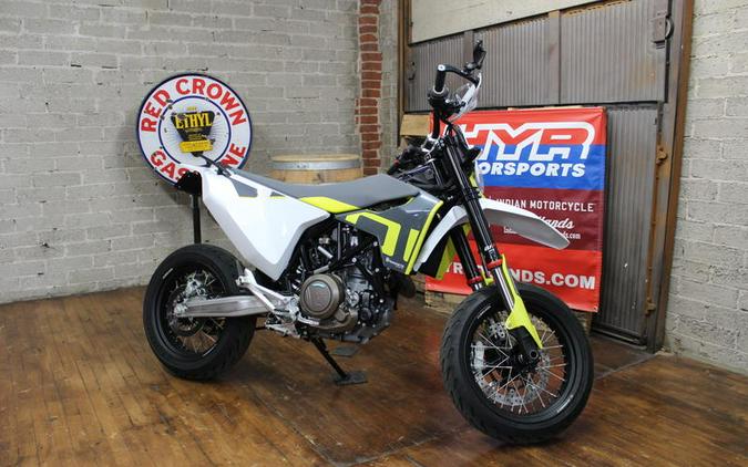 2022 Husqvarna® 701 Supermoto