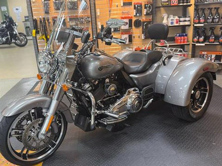 2017 Harley-Davidson Freewheeler