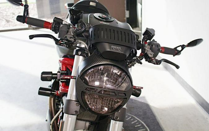 2012 Ducati Monster 696
