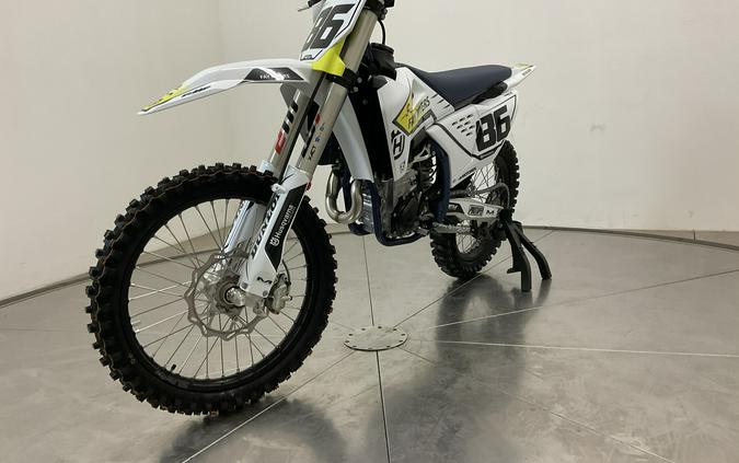 2025 HUSQVARNA FC 450 - 040095Q