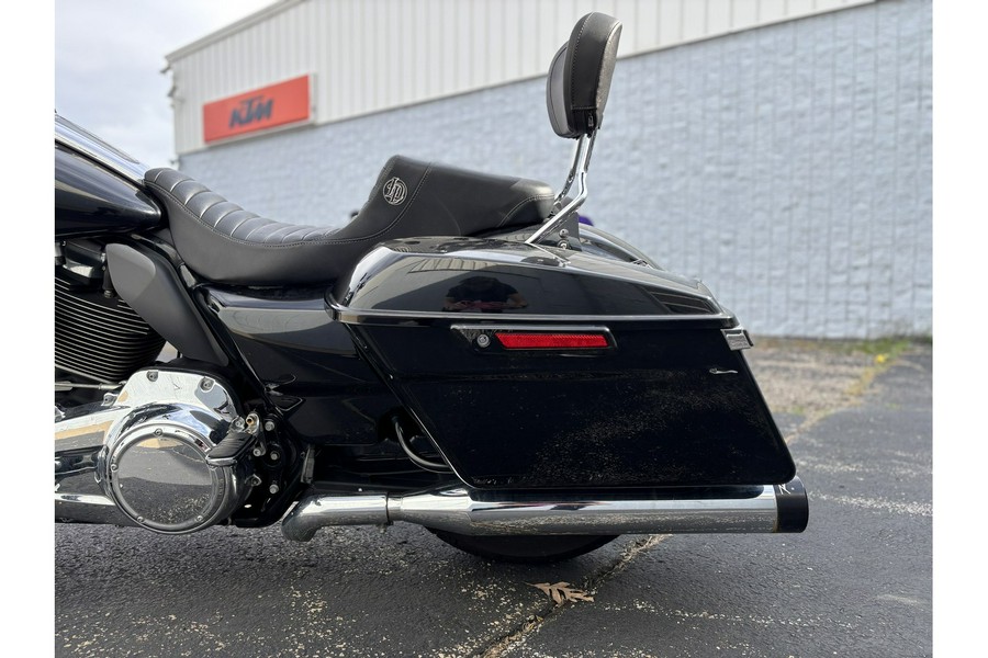 2018 Harley-Davidson® ROAD GLIDE