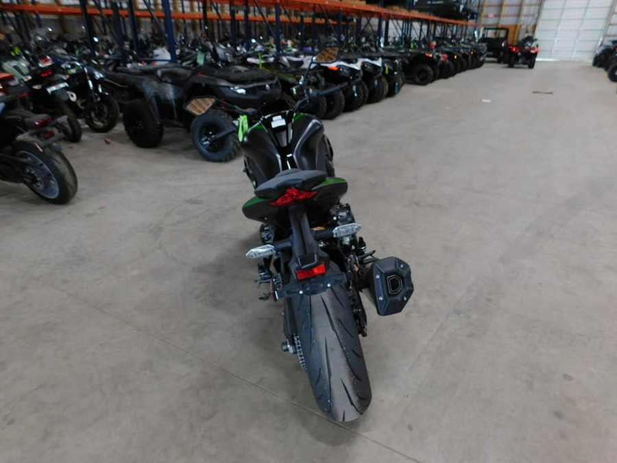 2026 Kawasaki Z1100 SE ABS