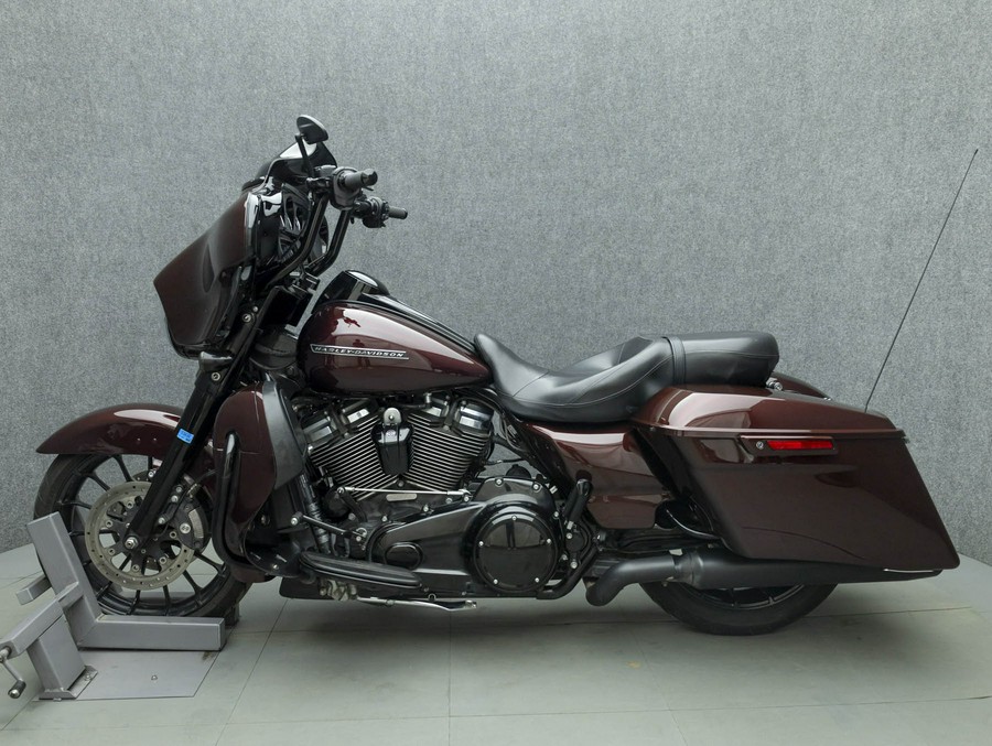 2018 HARLEY DAVIDSON FLHXS STREET GLIDE SPECIAL W/ABS