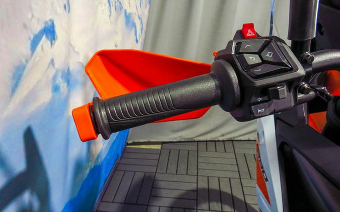 2026 KTM Adventure 390 R