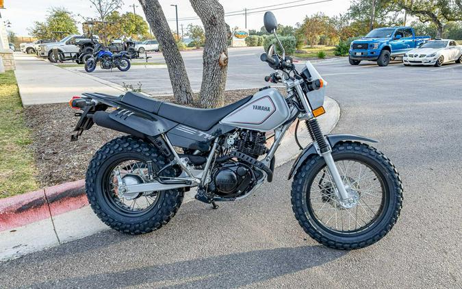 2026 YAMAHA TW200