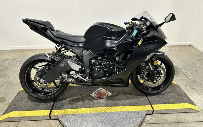 2024 Kawasaki ZX6-R
