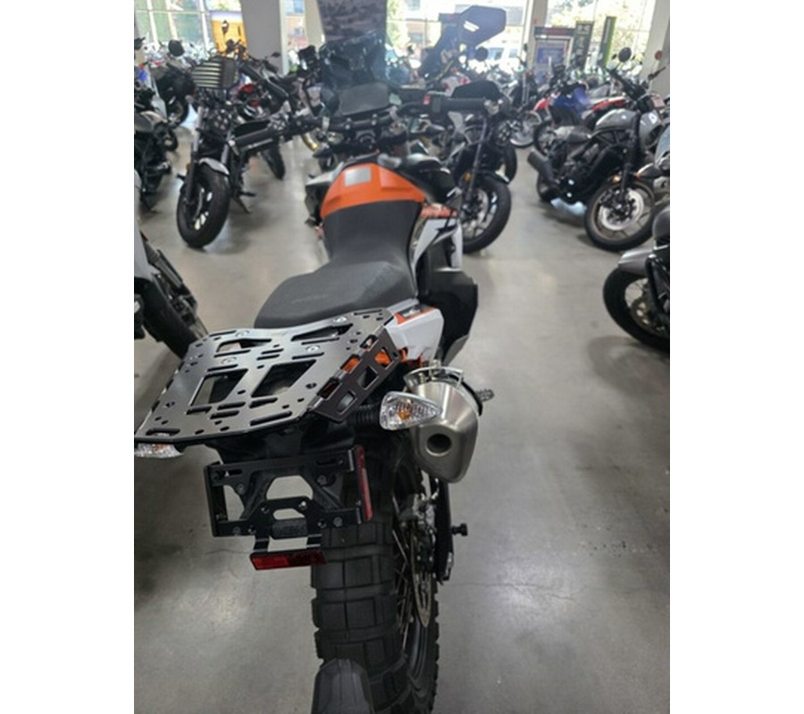 2022 KTM Adventure 890 R