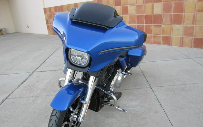 2025 Harley-Davidson Street Glide Blue Burst