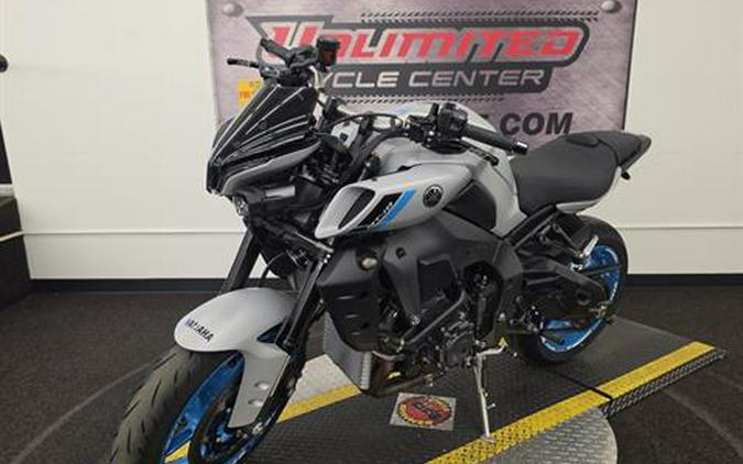2025 Yamaha MT-10