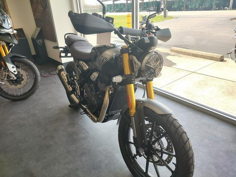 2024 Triumph SCRAMBLER 400X