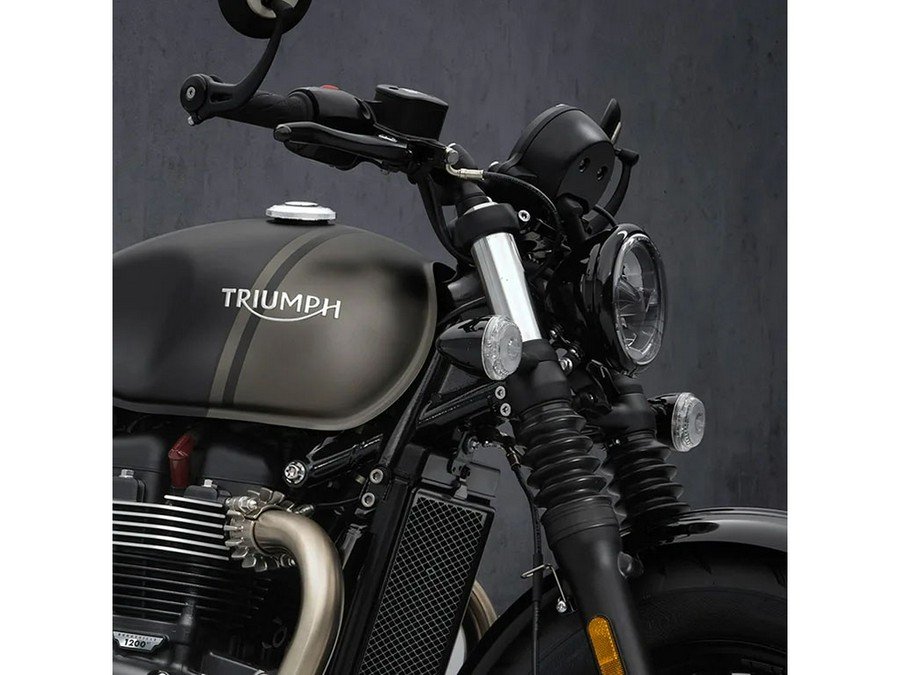 2025 Triumph Bonneville Bobber