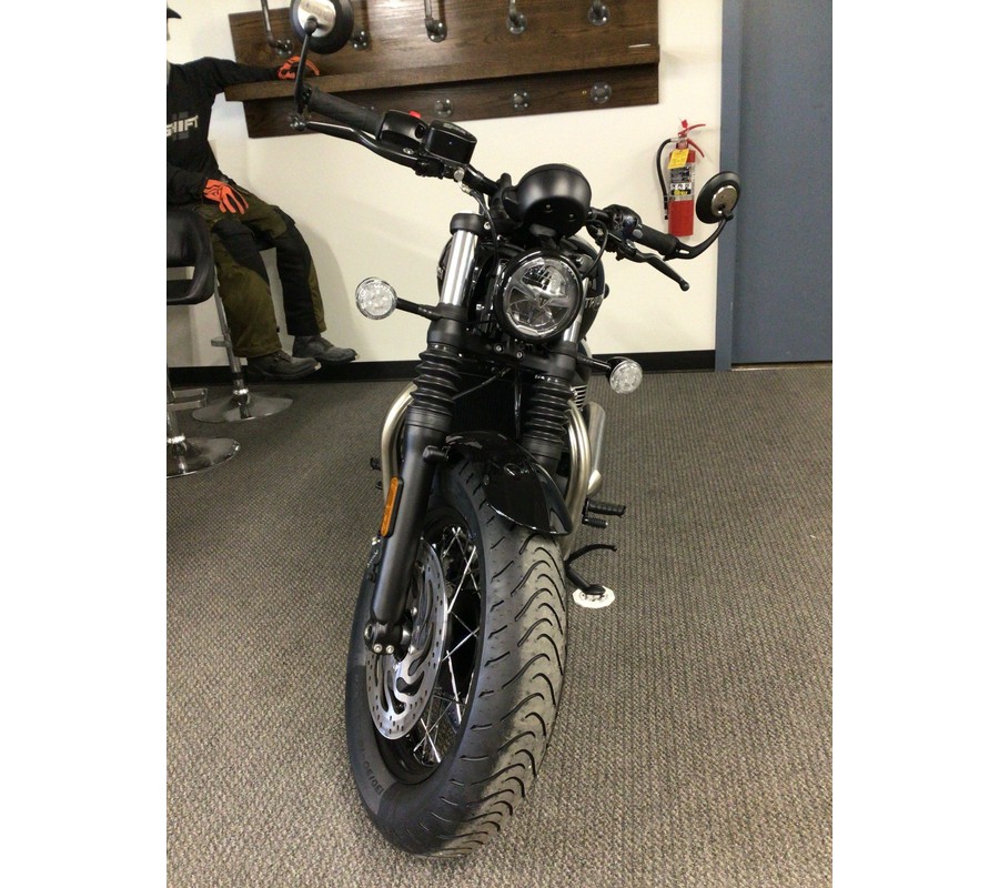 2025 Triumph Bonneville Bobber