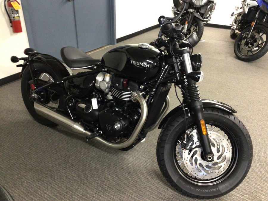 2025 Triumph Bonneville Bobber