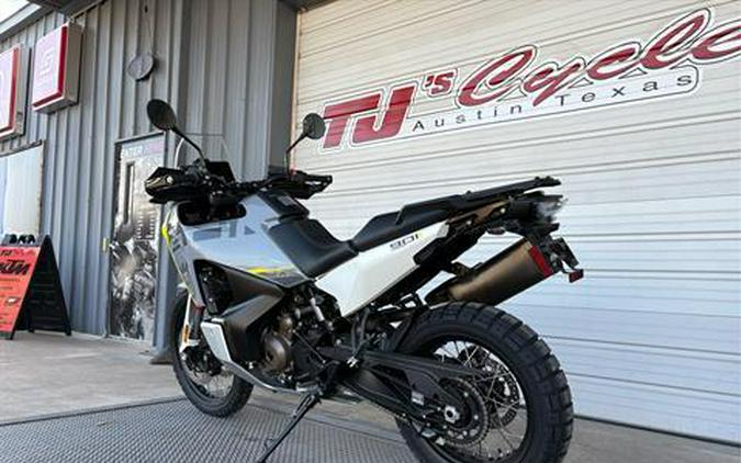 2024 Husqvarna Norden 901