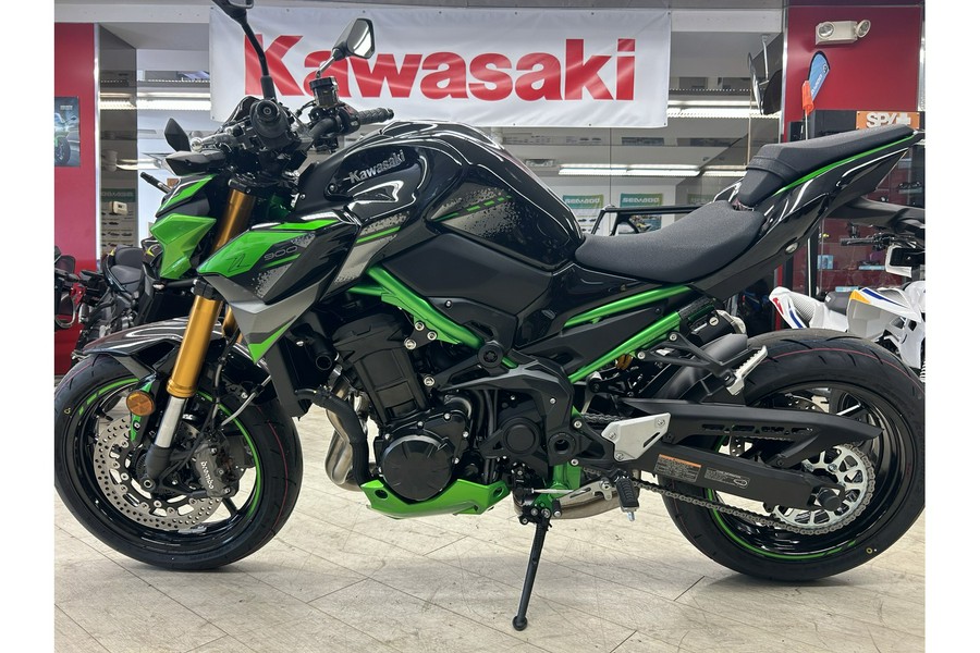 2024 Kawasaki Z900 SE ABS