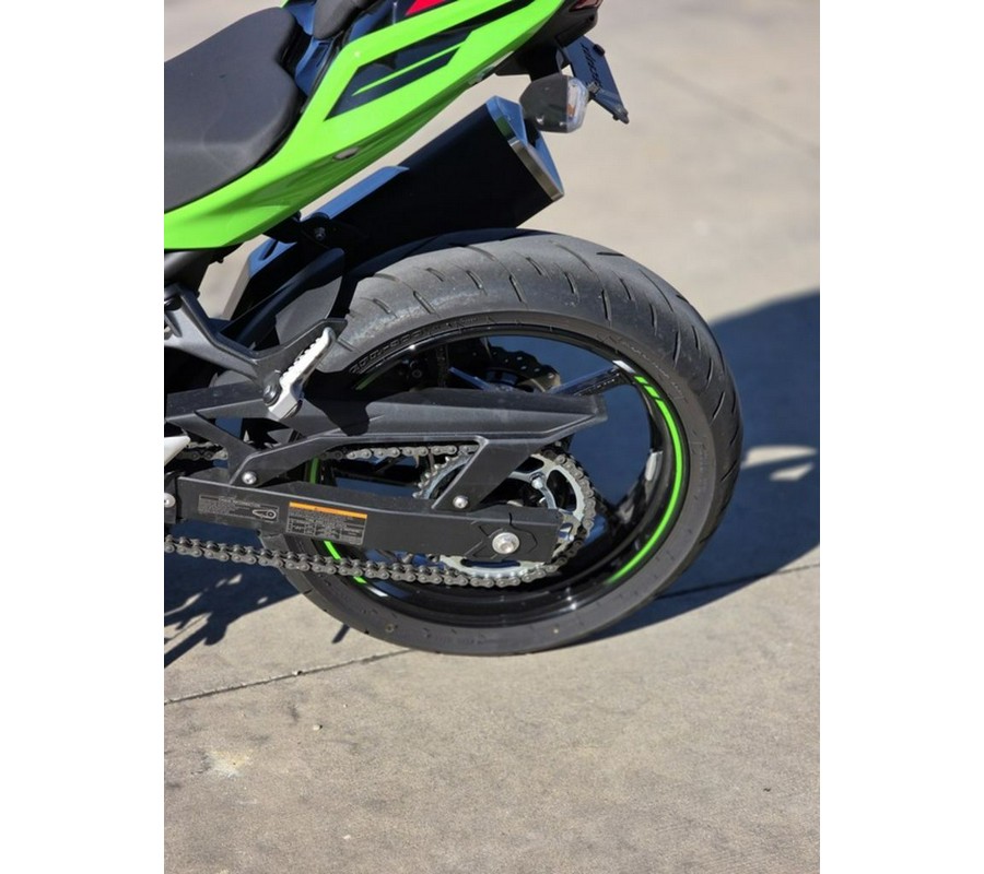 2023 Kawasaki Ninja® 400 KRT Edition ABS