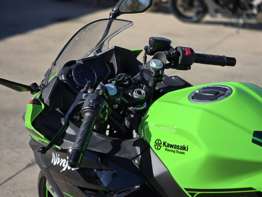 2023 Kawasaki Ninja® 400 KRT Edition ABS
