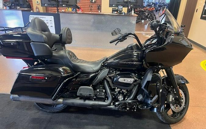 Harley-Davidson® Road Glide® Limited 2022 FLTRK 648897A BLACK