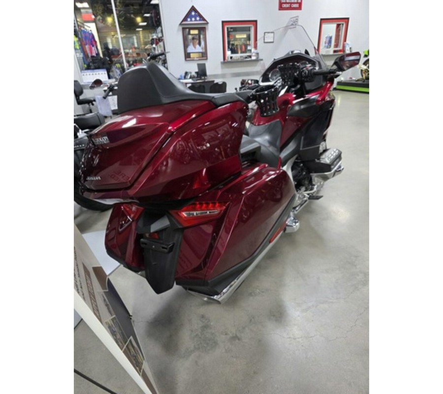 2018 Honda Gold Wing Tour Automatic DCT Candy Ardent Red