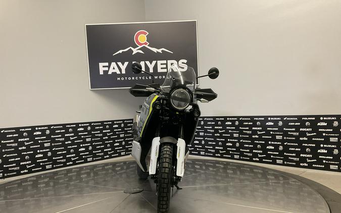 2027 HUSQVARNA NORDEN 901 - 040231Q