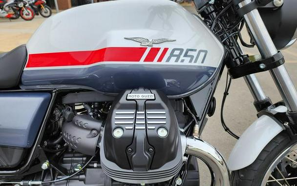 2023 Moto Guzzi V7 Special