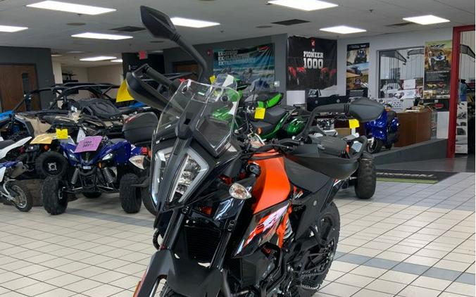 2023 KTM Adventure 390