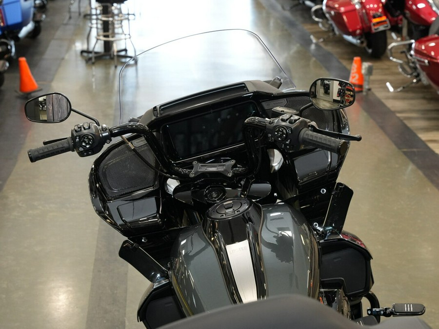 New 2026 Harley-Davidson Road Glide Limited Motorcycle For Sale In Raleigh, North Carolina