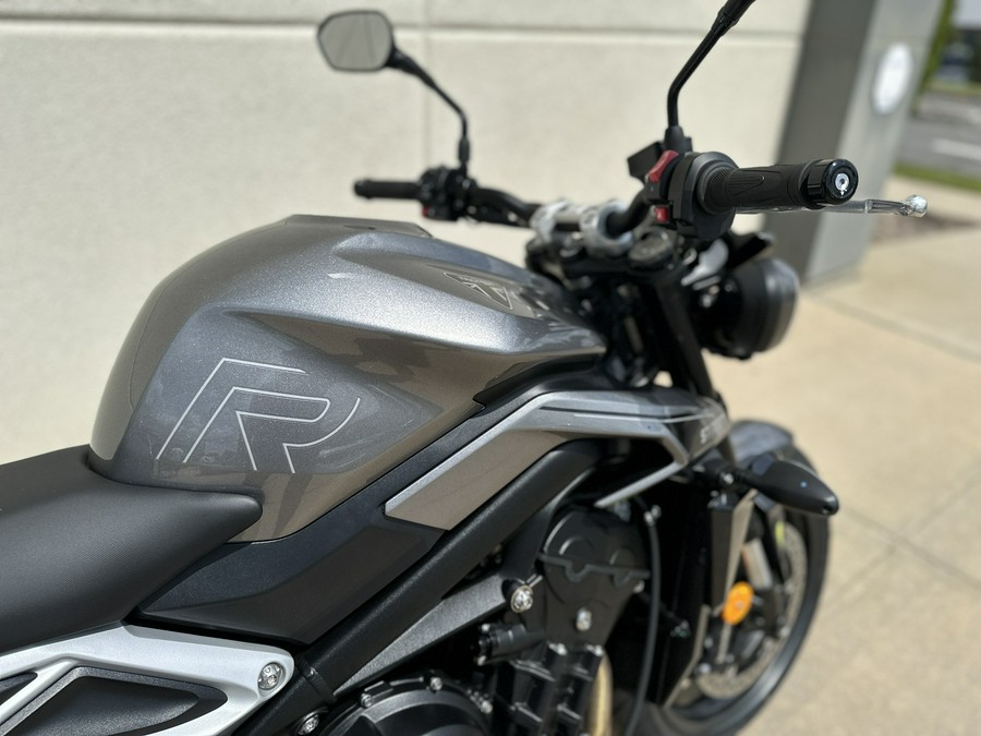 2024 Triumph STREET TRIPLE R