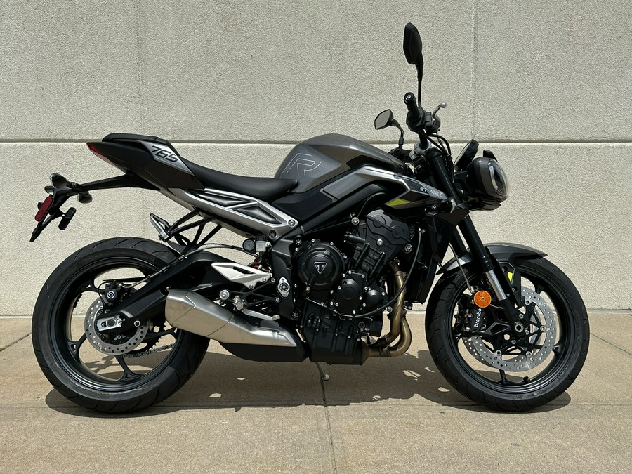 2024 Triumph STREET TRIPLE R