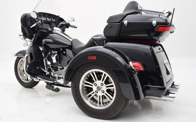 2021 Harley-Davidson® FLHTCUTG - Tri Glide® Ultra